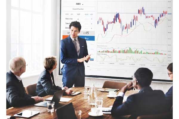 私募股权公司正寻找IPO后的新型套现方式