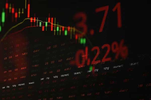 全球地缘风险扰动，A股为何“更抗打”？高盛：“独特性”和“低波动性”增加吸引力